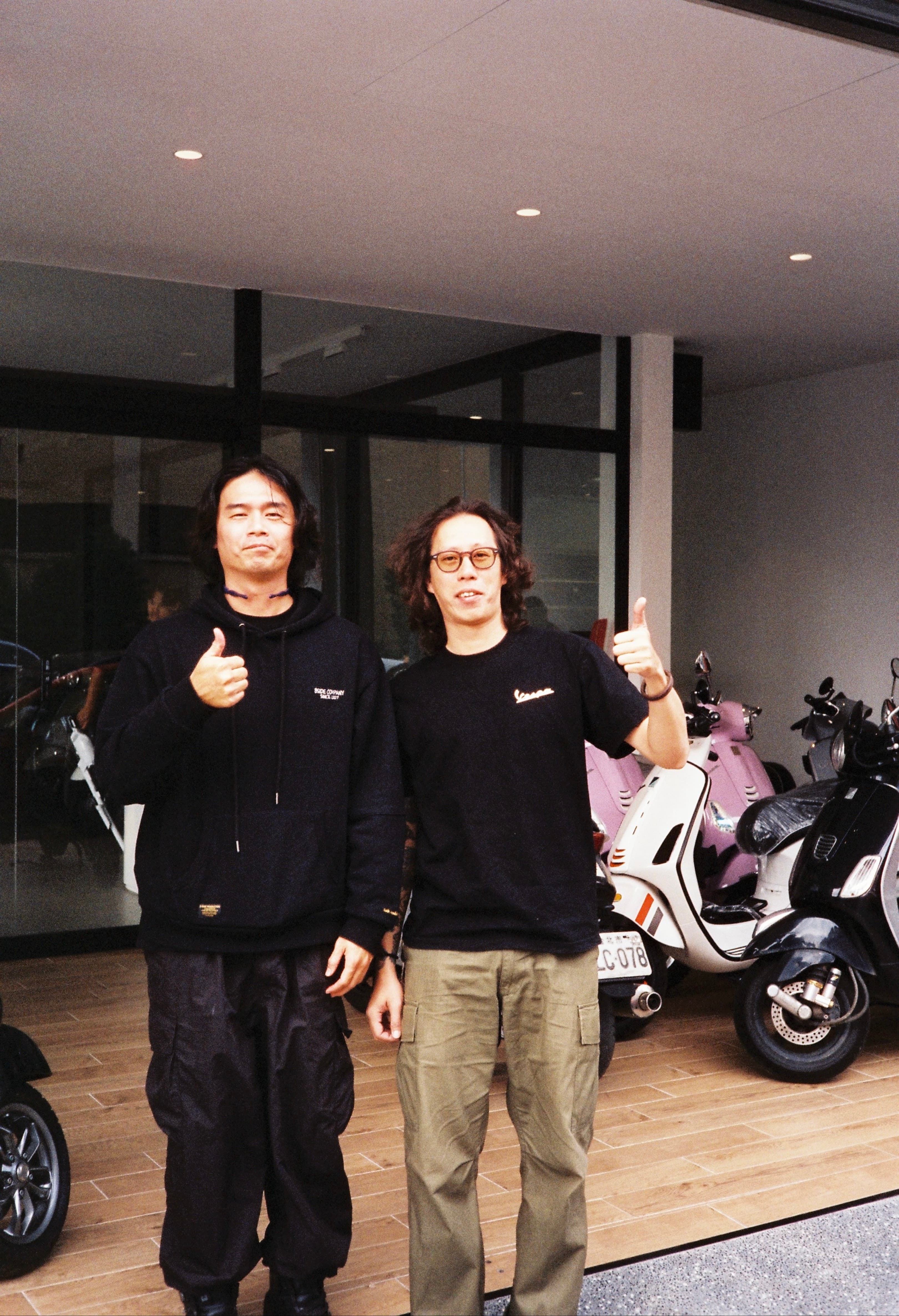 Dr.v Vespa 專門店 街拍照片